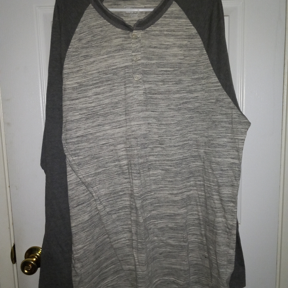 Long sleeve Henley for Men LuLaRoe Mark